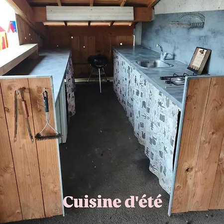 Grande Maison En Campagne Avec Piscine Chauffee Et Decouvrable Semesterbostad Chaudron-en-Mauges