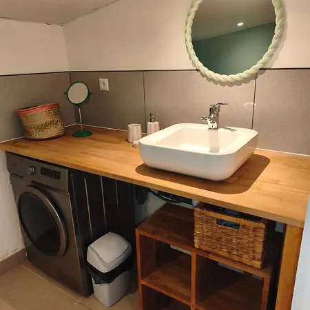 Grande Maison En Campagne Avec Piscine Chauffee Et Decouvrable Semesterbostad Chaudron-en-Mauges