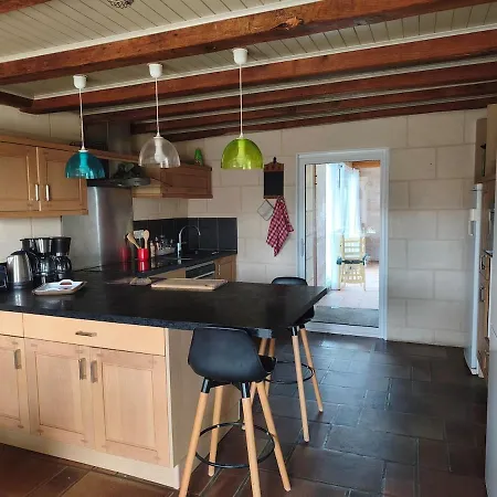 Grande Maison En Campagne Avec Piscine Chauffee Et Decouvrable * Chaudron-en-Mauges