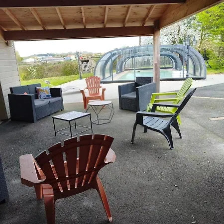 Grande Maison En Campagne Avec Piscine Chauffee Et Decouvrable Semesterbostad
