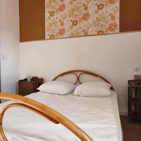 Grande Maison En Campagne Avec Piscine Chauffee Et Decouvrable Semesterbostad