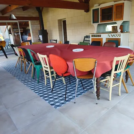Grande Maison En Campagne Avec Piscine Chauffee Et Decouvrable * Chaudron-en-Mauges